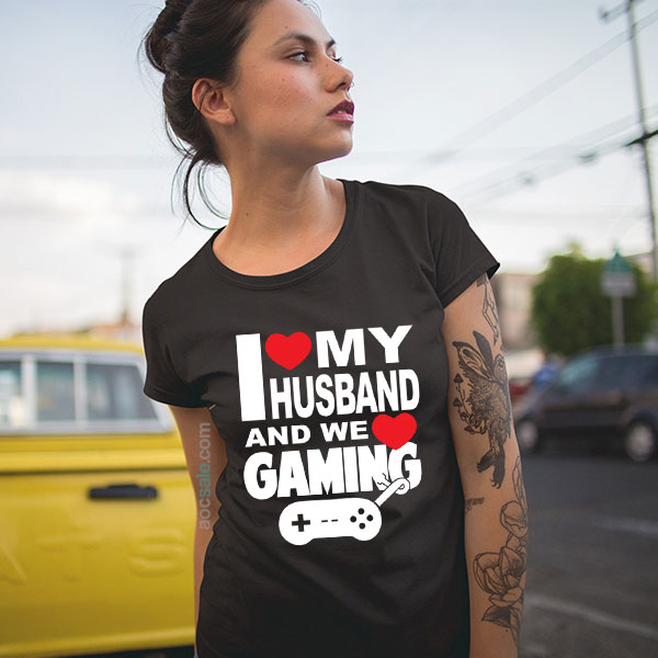 We Love Gaming T shirt